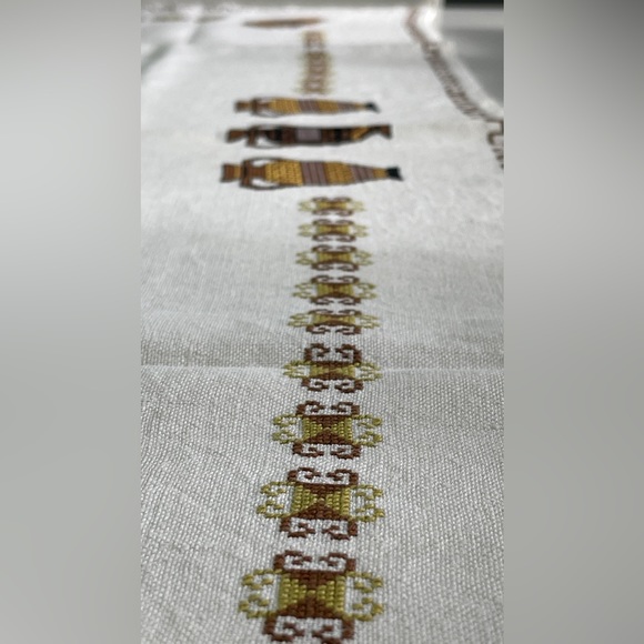 Vintage Cross-stitched Tablecloth (handmade) with playful Grecian Urn design - Picture 9 of 16